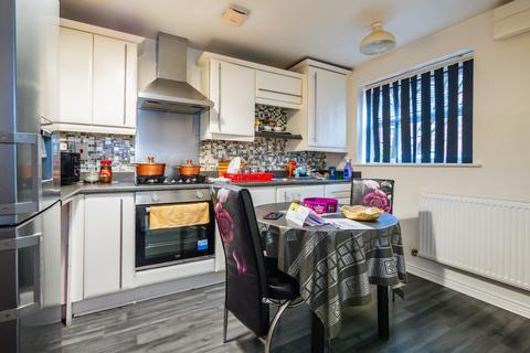 16 Appleton Street, Manchester, M8 0BT