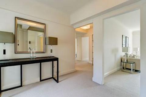 2 bedroom apartment to rent, Fulham Road, Chelsea SW3