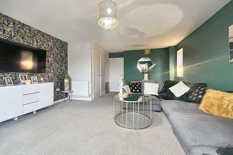 3 bedroom terraced house for sale - Turnberry Avenue, South Newsham, Blyth, Northumberland, NE24 4UL