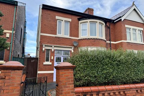 4 bedroom semi-detached house for sale, Hornby Road, Blackpool FY1