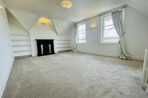 3 bedroom flat for sale, Buxton Road, Eastbourne BN20