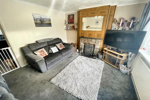 2 bedroom semi-detached house for sale - Scott Close, Wallisdown, Dorset