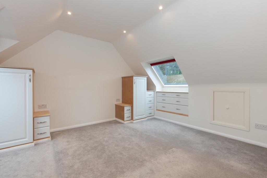 Lewin Close