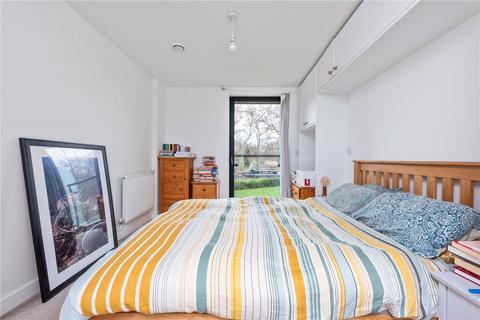 1 bedroom apartment for sale, Essex Wharf, London, E5