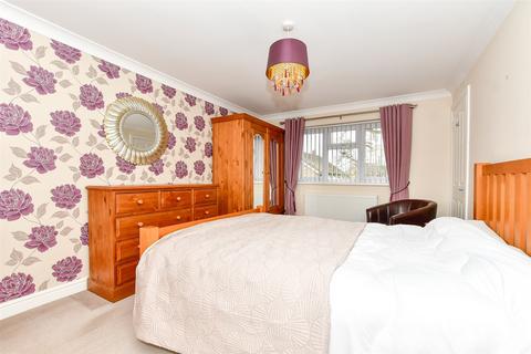 22 Waterside, Willesborough, Ashford, TN24 0AX