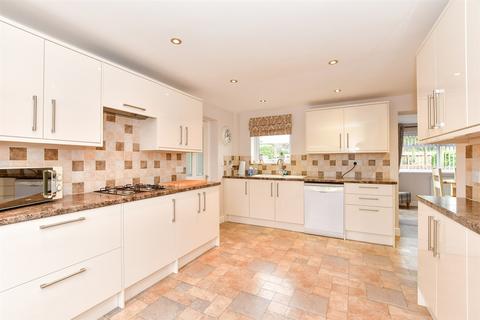 22 Waterside, Willesborough, Ashford, TN24 0AX