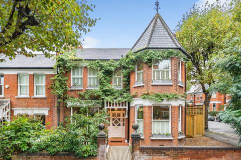 177 Stapleton Hall Road, London, N4 4QS