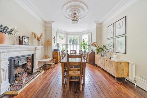 177 Stapleton Hall Road, London, N4 4QS