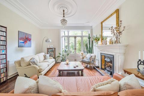 177 Stapleton Hall Road, London, N4 4QS