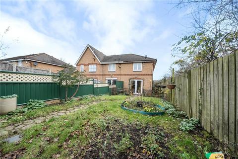 2 bedroom end of terrace house for sale, Cherry Hills, Watford, Hertfordshire
