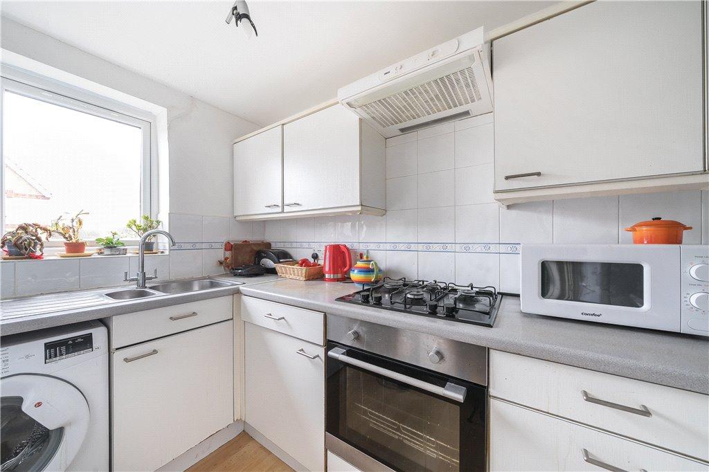 Picture No. 04