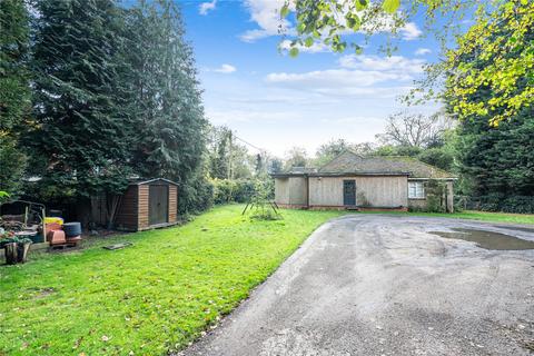 2 bedroom bungalow for sale, Pocketsdell Lane, Bovingdon, Hemel Hempstead, Hertfordshire, HP3