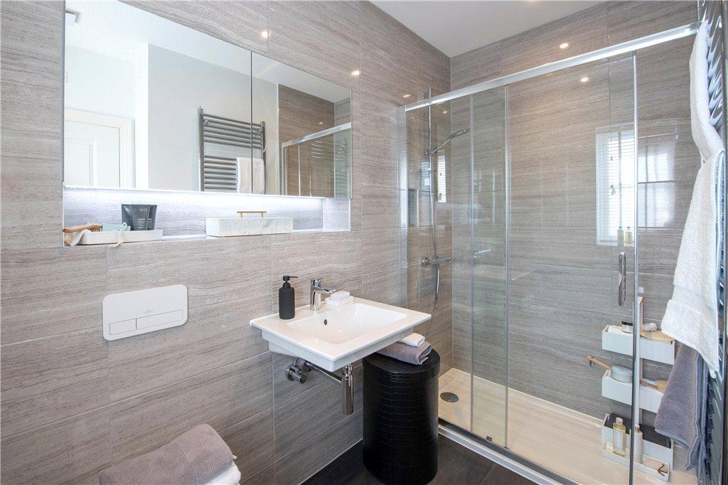 En Suite 2