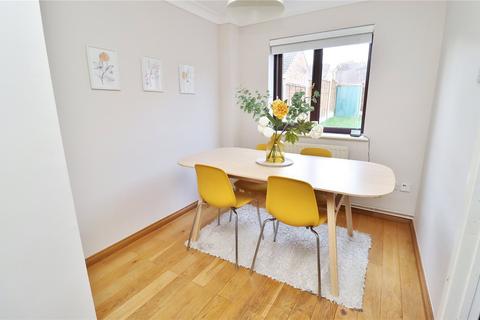14 Foxes Close, Verwood, BH31 6JZ