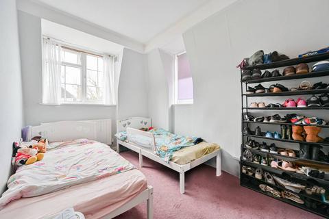 2 bedroom flat for sale, Dunfield Road, Beckenham, London, SE6