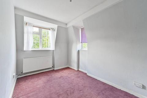 24 Dunfield Road, London, SE6 3RF