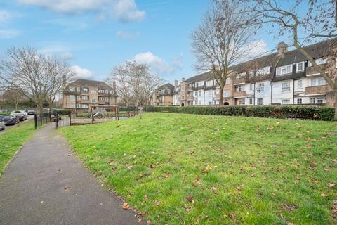 2 bedroom flat for sale, Dunfield Road, Beckenham Hill, London, SE6