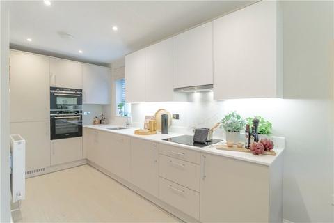 4 bedroom end of terrace house for sale, Langley Road, Staines-upon-Thames, Surrey