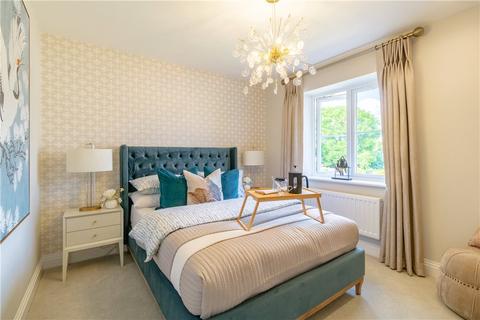 2 bedroom apartment for sale, Langley Road, Staines-upon-Thames, Surrey