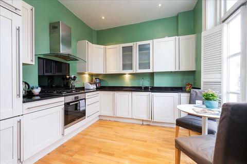 2 bedroom flat to rent, Redcliffe Gardens (48), Chelsea, London, SW10