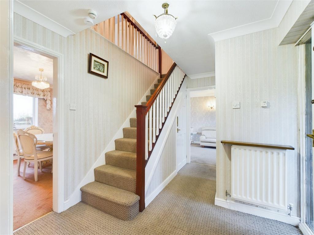Holborn Drive, Ormskirk, L39 3QL 3 bed detached house for sale £445,950