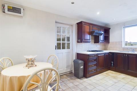 10 Holborn Drive, Ormskirk, L39 3QL