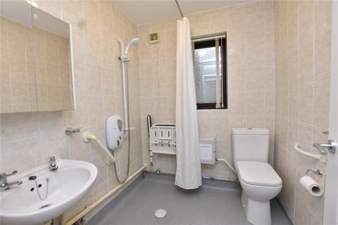 2 bedroom bungalow for sale, Belgravia Mews, Shaw, Oldham, Greater Manchester, OL2