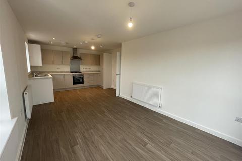 2 bedroom apartment for sale, Limestone Road, Chichester, West Sussex