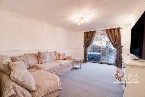 2 bedroom terraced house for sale, Shirley Gardens, Basildon, SS13