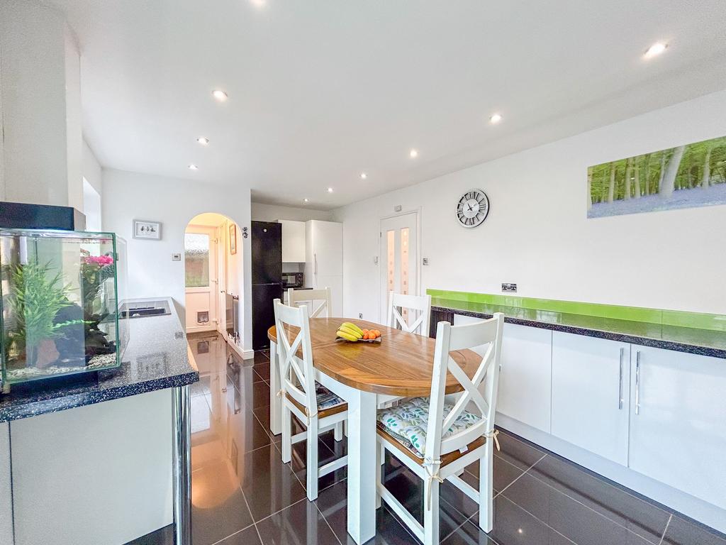 Buttercup Court, Ty Canol, NP44 4 bed detached house for sale £350,000