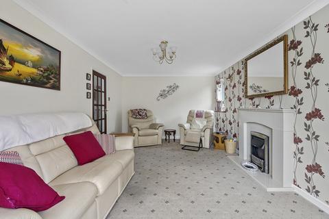12 Bridge Close, Bursledon, Southampton, SO31 8AN