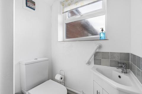 12 Bridge Close, Bursledon, Southampton, SO31 8AN