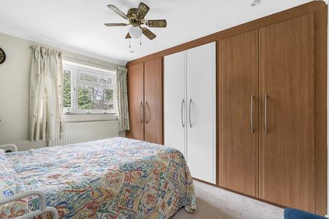 12 Bridge Close, Bursledon, Southampton, SO31 8AN