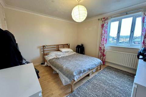 1 Beaulieu Mews, Didcot, OX11 7RN