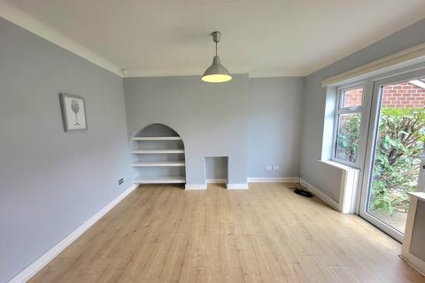 3 bedroom semi-detached house to rent, Ryedale Close, Heaton Moor, Stockport, Cheshire, SK4