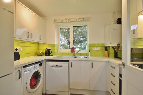 168 Manor Road, Witney, OX28 3SS