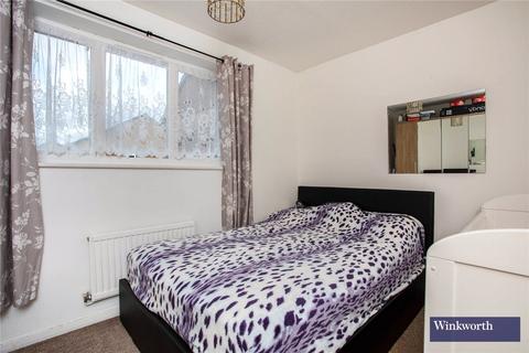 2 bedroom terraced house for sale, Kenmore Avenue, Harrow, Middlesex, HA3