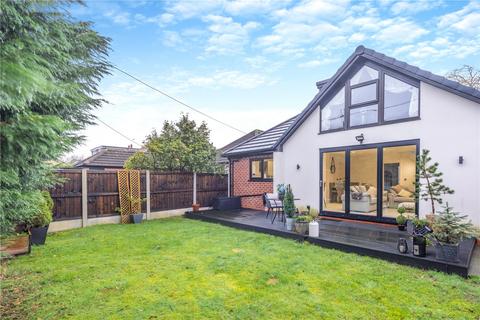3 bedroom bungalow for sale - Hollytree Road, Plumley, Knutsford, Cheshire, WA16