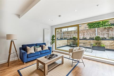 3 bedroom apartment for sale, Garratt Lane, SW17