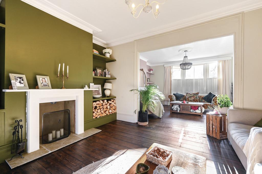 Ferry Road, Rye, East Sussex TN31 7DJ 4 bed end of terrace house for