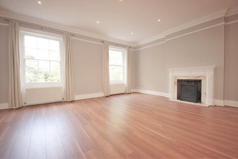 5 bedroom apartment to rent, Thurloe Square SW7