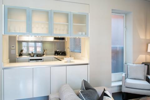 2 bedroom apartment to rent, Green Street, London W1K