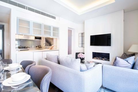 2 bedroom apartment to rent, Green Street, London W1K