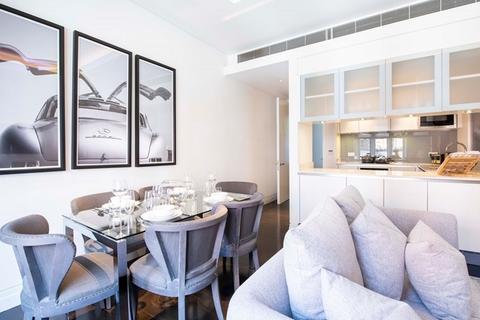 2 bedroom apartment to rent, Green Street, London W1K