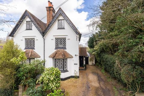 3 bedroom semi-detached house for sale, Blackbrook Road, Dorking