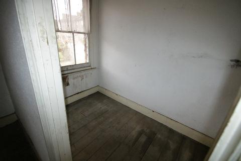 89 Mapledene Road, London, E8 3LL