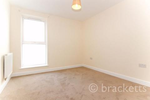 2 bedroom apartment to rent, Lake Court, Medway Drive, Tunbridge Wells