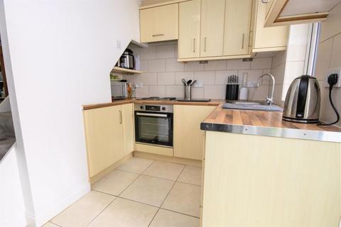 2 bedroom terraced house for sale, Crown Street, Brentwood CM14