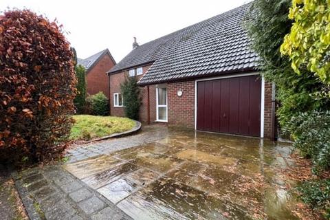 7 Alcester Avenue, Penwortham, Preston, PR1 9XN