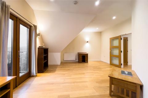 3 bedroom apartment for sale - Flat 5, The Crown, Bank Street, Aberfeldy, PH15